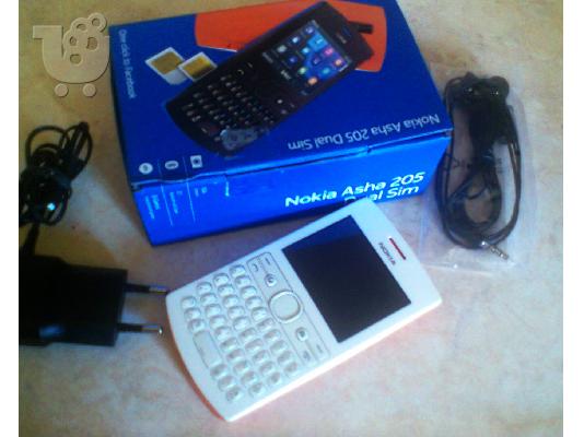 PoulaTo: Nokia Asha 205 (Dual SIM)