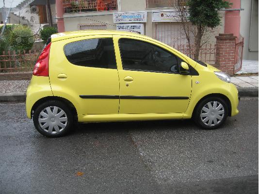 PEUGEOT 107 