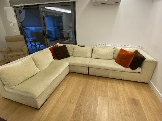 Πολυμορφικός γωνιακός καναπές 300X225 μπεζ χρώματος