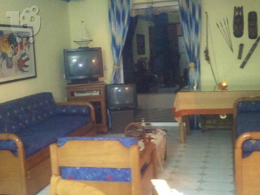 ΔΙΑΜΕΡΙΣΜΑ 60ΤΜ ΣΤΗ ΠΑΡΑΛΙΑ ΑΚΡΑΤΑΣ