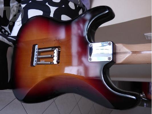 Fender Stratocaster Highway One(USA)2007