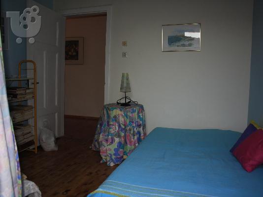 Ανακαινισμένη και επιπλωμένη πέτρινη μονοκατοικία στην Αμφιλοχία με μεγάλο κήπο...