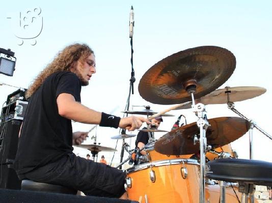 PoulaTo: ΠΑΡΑΔΙΔΟΝΤΑΙ ΜΑΘΗΜΑΤΑ DRUMS.
