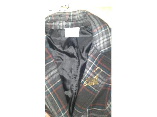 ΣΑΚΑΚΙ ΚΑΡΩ ΜΕ ΦΟΔΡΑ ΚΑΙ ΚΑΡΦΙΤΣΑ ΣΤΟ ΠΕΤΟ SIZE SMALL