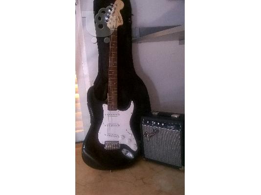 PoulaTo: Fender Stratocaster