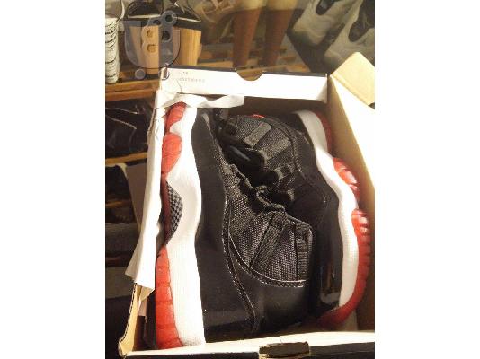 air jordan καινουργια αφορετα στο κουτι