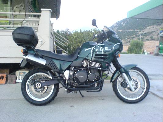 PoulaTo: TRIUMPH Tiger '98