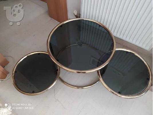 Τραπεζάκι σαλονιού