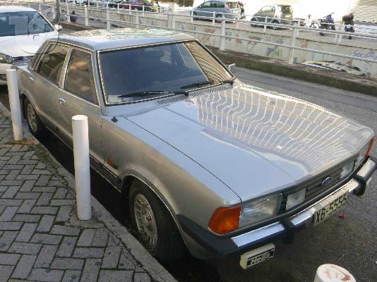 PoulaTo: FORD CORTINA '82