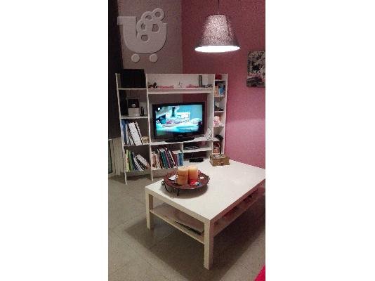PoulaTo: Epiplo tv vivliothikoula k trapezaki saloniou!!