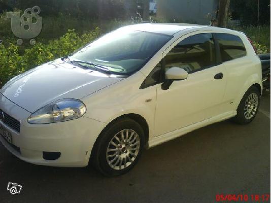 PoulaTo: FIAT GRANDE PUNTO '08