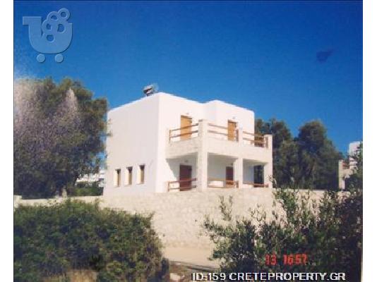 PoulaTo: Βίλλα στην Λούτρα, 87,3 m2 