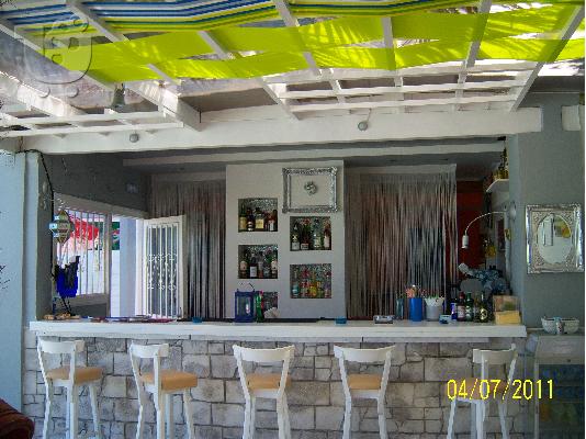 Corfu -sidari pwlountai dwmatia-bar-pisina se 4,5 stremmata.