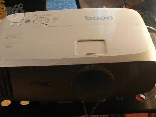 PoulaTo: Projector BenQ W2000