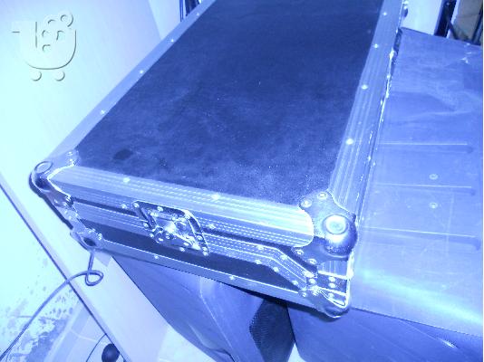 FLIGHT CASE