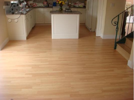 PoulaTo: Laminate δάπεδα Εγκατάσταση 6945.635.902 Δημοφιλές δάπεδο Laminate πατώματα Laminate μεγάλης αντοχής Laminate σε όμορφα σχέδια ξύλου Laminate ανακαίνιση Laminate ανακατασκευή Τοποθέτηση Laminate</p