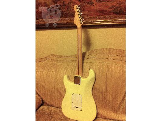 κιθαρα FENDER STRAT ΣΥΛΛΕΚΤΙΚΗ