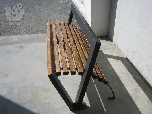 PoulaTo: Πωλούνται Σύμμεικτα παγκάκια (μεταλλικός σκελετός & ξύλινο κάθισμα και πλάτη)
