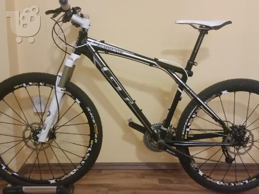 PoulaTo: GT ZASKAR SPORT