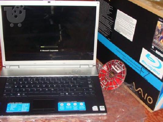 PoulaTo: VAIO FZ21z with double lamp technology