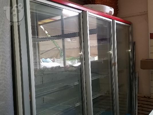 PoulaTo: Κάθετος καταψύκτης 3 πόρτες