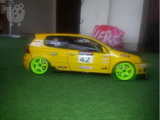 PoulaTo: Tamiya golf mk5 '14 - 70