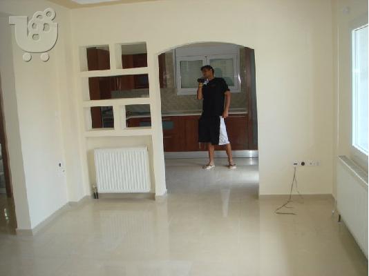 ΔΙΑΜΕΡΙΣΜΑ ΣΤΗΝ ΝΕΑ ΜΗΧΑΝΙΩΝΑ 120τμ