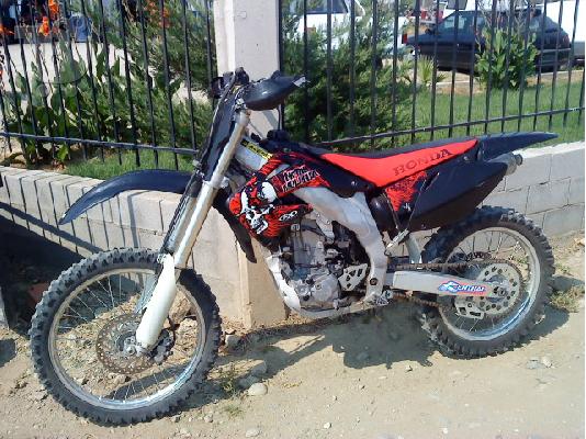 HONDA CRF 450 R 