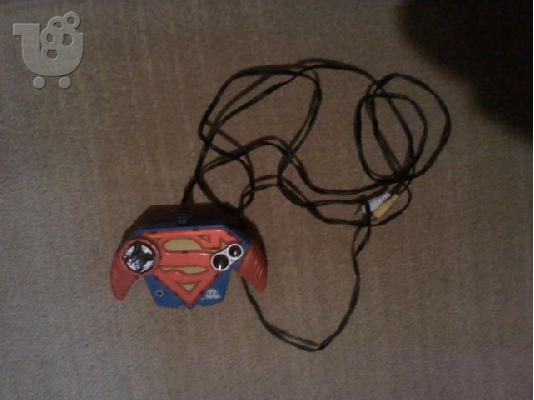 PoulaTo: TV console Superman