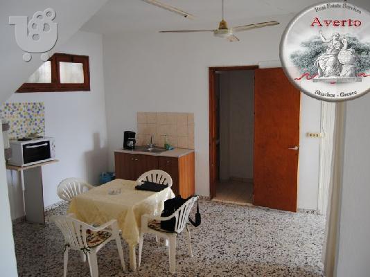 ΔΙΑΜΕΡΙΣΜΑΤΑ ΣΤΗ ΣΚΙΑΘΟ ΕΝΟΙΚΙΑΖΕΤΑΙ