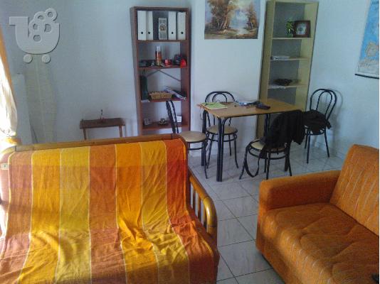 Πωλούνται έπιπλα και ηλεκτρικές συσκευές για φοιτητές...
