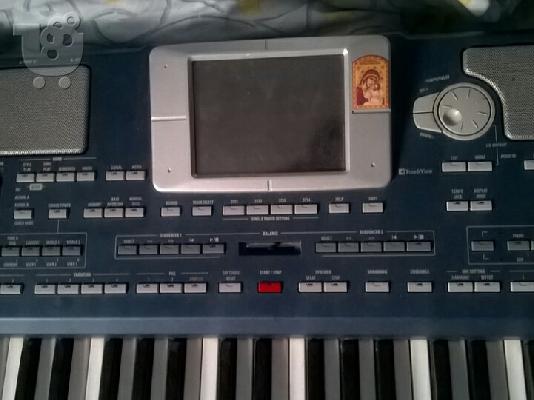 PoulaTo: korg pa800