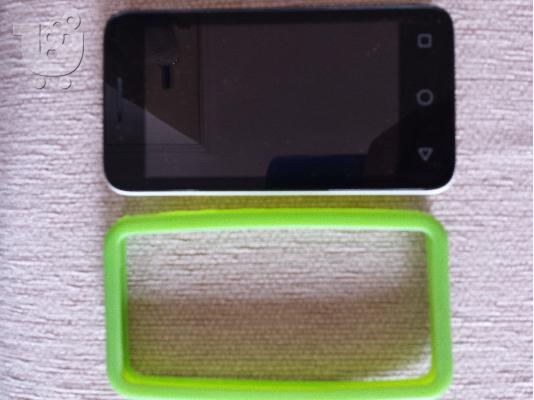 PoulaTo: Πωλείται το smartphone Vodafone Smart First 6 με προστατευτικό