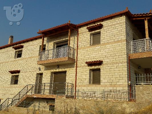 Μονοκατικια 200 τμ στην παραλια αλυκησ