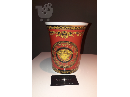 PoulaTo: ΒΑΖΟ Rosenthal/Versace