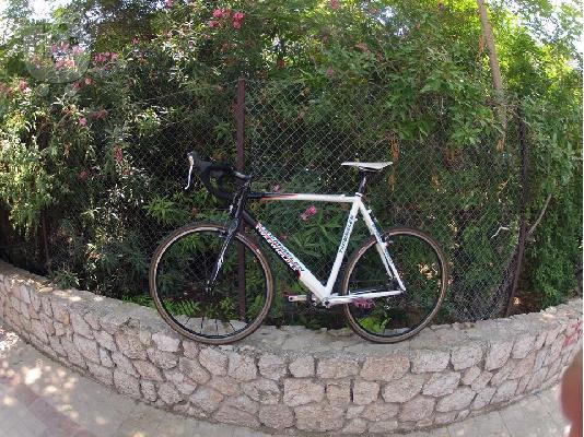 PoulaTo: Cyclocros Bike