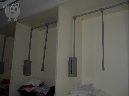 Δωματιο ντουλαπα - dressing room με 2 πλευρές ( 3,23 χ 0,60 και 3,20 χ 0,60 )...