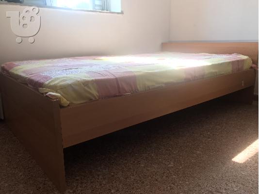 Κρεβάτι ημίδιπλο, με στρώμα ανατομικό