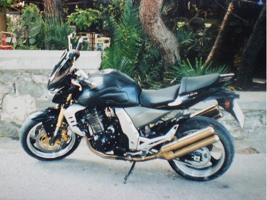 PoulaTo: KAWASAKI Z 1000 '06