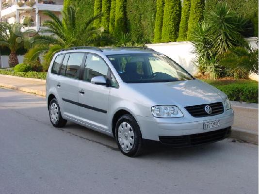 PoulaTo: Volkswagen Touran '03