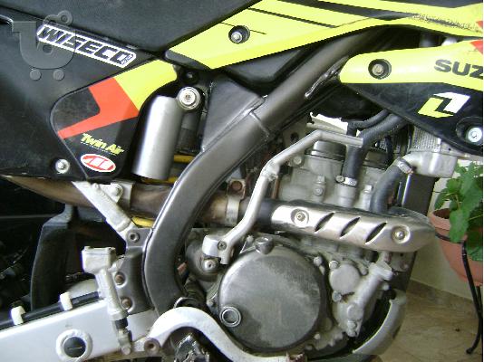 SUZUKI RM-Z 250 