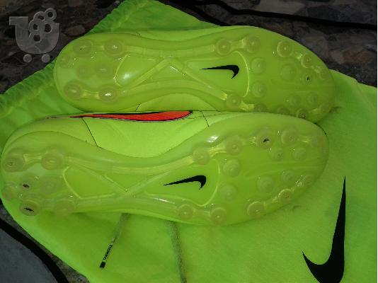 Nike Tiempo