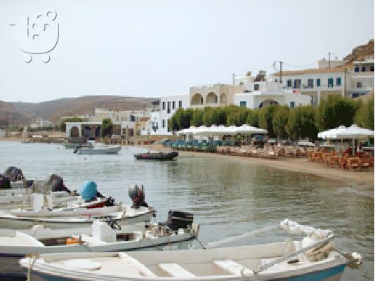 Κύθνος: 5 Στρέματα στην παραλία με άδεια οικοδομής...