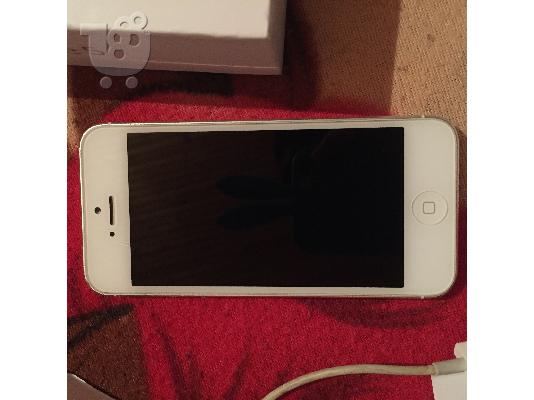 PoulaTo: iPhone 5