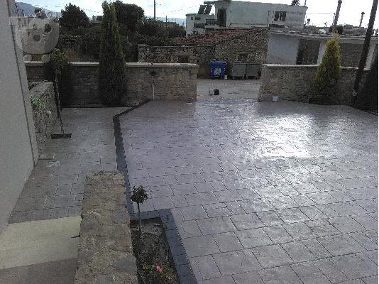 PoulaTo: Σταμπωτα Διακοσμητικα Δαπεδα.Αναλαμβάνουμε έργα σε όλη την Κρήτη.Χανιά,Ρέθυμνο,Ηράκλειο,Αγ. Νικόλαο,Σητεία,καθώς και στην υπόλοιπη Ελλάδα