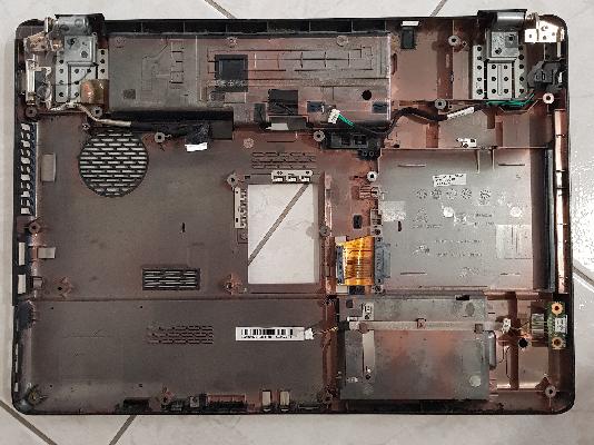 Κάτω Πλαστικά Μέρη Toshiba Satellite L350-146