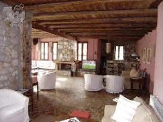 PoulaTo: Πωλειται ξενωνας στο Λαιλια Σερρων