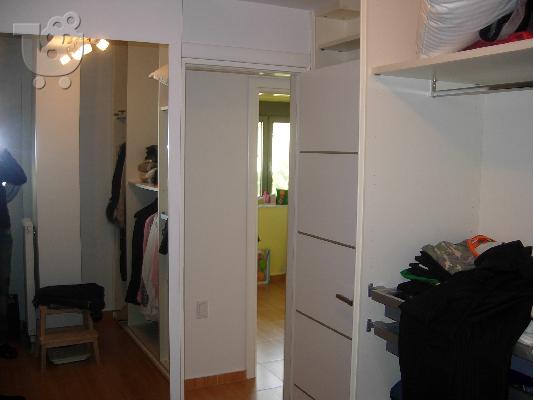 Δωματιο ντουλαπα - dressing room με 2 πλευρές ( 3,23 χ 0,60 και 3,20 χ 0,60 )...