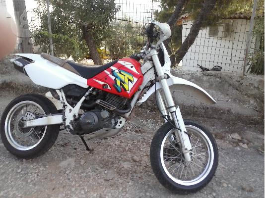 YAMAHA TT 600 