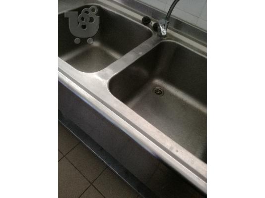 Πωλείται μεταχειρισμένος εξοπλισμός catering